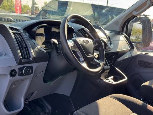 Used 2019 Ford Transit 350 XLT RWD image 18