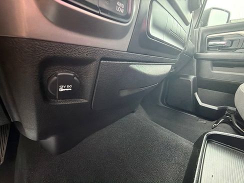 Used 2024 RAM 1500 Warlock AWD/4WD image 42