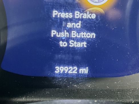 Used 2021 Jeep Wrangler Sport S image 19