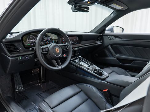 New 2026 Porsche 911 Carrera S RWD image 4