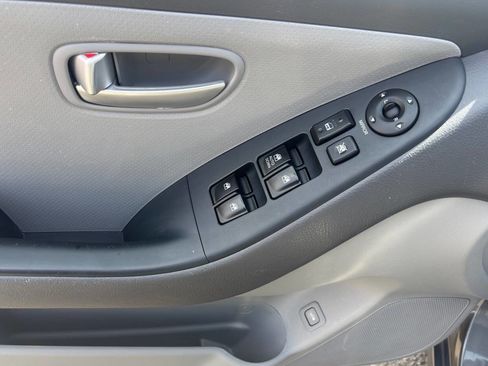 Used 2009 Hyundai Elantra GLS w/ Popular Equipment Pkg 2 image 8