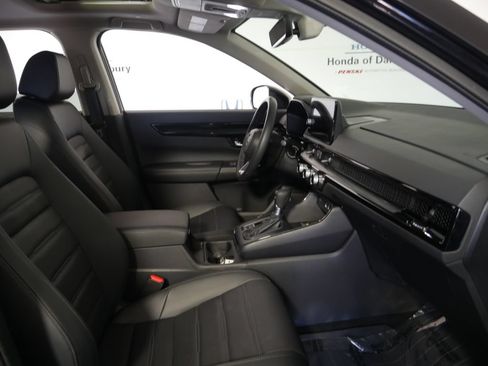 Used 2023 Honda CR-V EX-L image 6