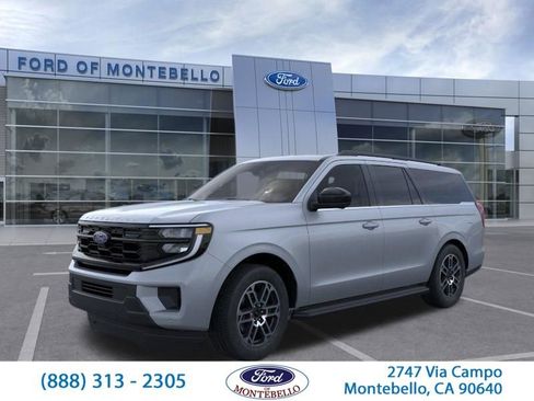 New 2026 Ford Expedition Max Active image 2