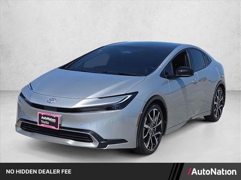 Used 2024 Toyota Prius Prime FWD image 1