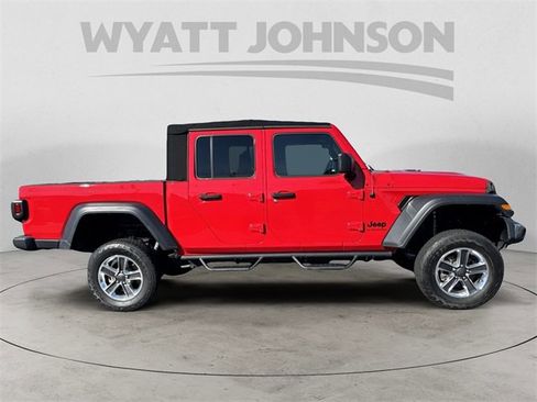 Used 2020 Jeep Gladiator Sport w/ Quick Order Package 24S image 6
