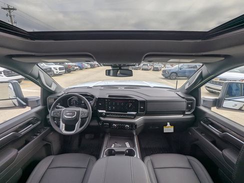 New 2026 GMC Sierra 2500 SLT w/ SLT Convenience Package image 19