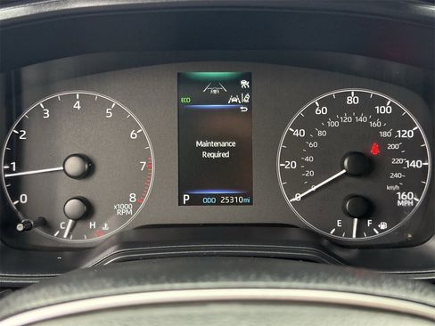 Used 2024 Toyota Corolla SE image 12