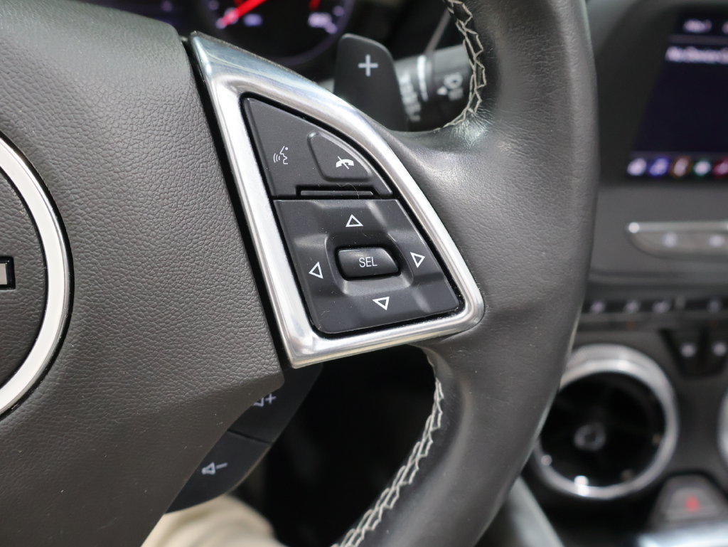 Used 2023 Chevrolet Camaro LT RWD image 33