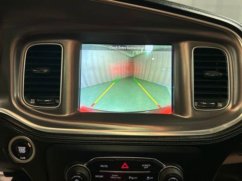 Used 2019 Dodge Charger SXT w/ Plus Group AWD/4WD image 18