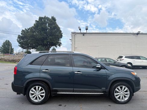 Used 2011 Kia Sorento EX w/ Premium Pkg AWD/4WD image 5
