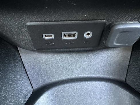 Used 2024 Chevrolet Malibu RS FWD image 46