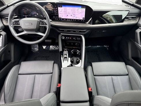 Certified 2025 Audi Q5 Premium Plus w/ Premium Plus image 13