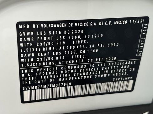 New 2026 Volkswagen Tiguan SE AWD/4WD image 32
