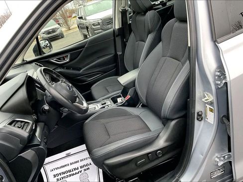 Certified 2022 Subaru Forester Premium w/ Popular Package #1 image 28