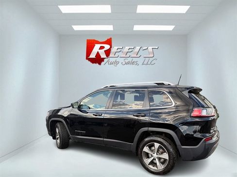 Used 2019 Jeep Cherokee Limited AWD/4WD image 37