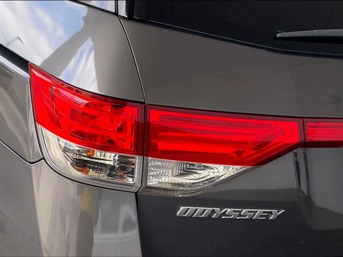 Used 2016 Honda Odyssey Touring image 28
