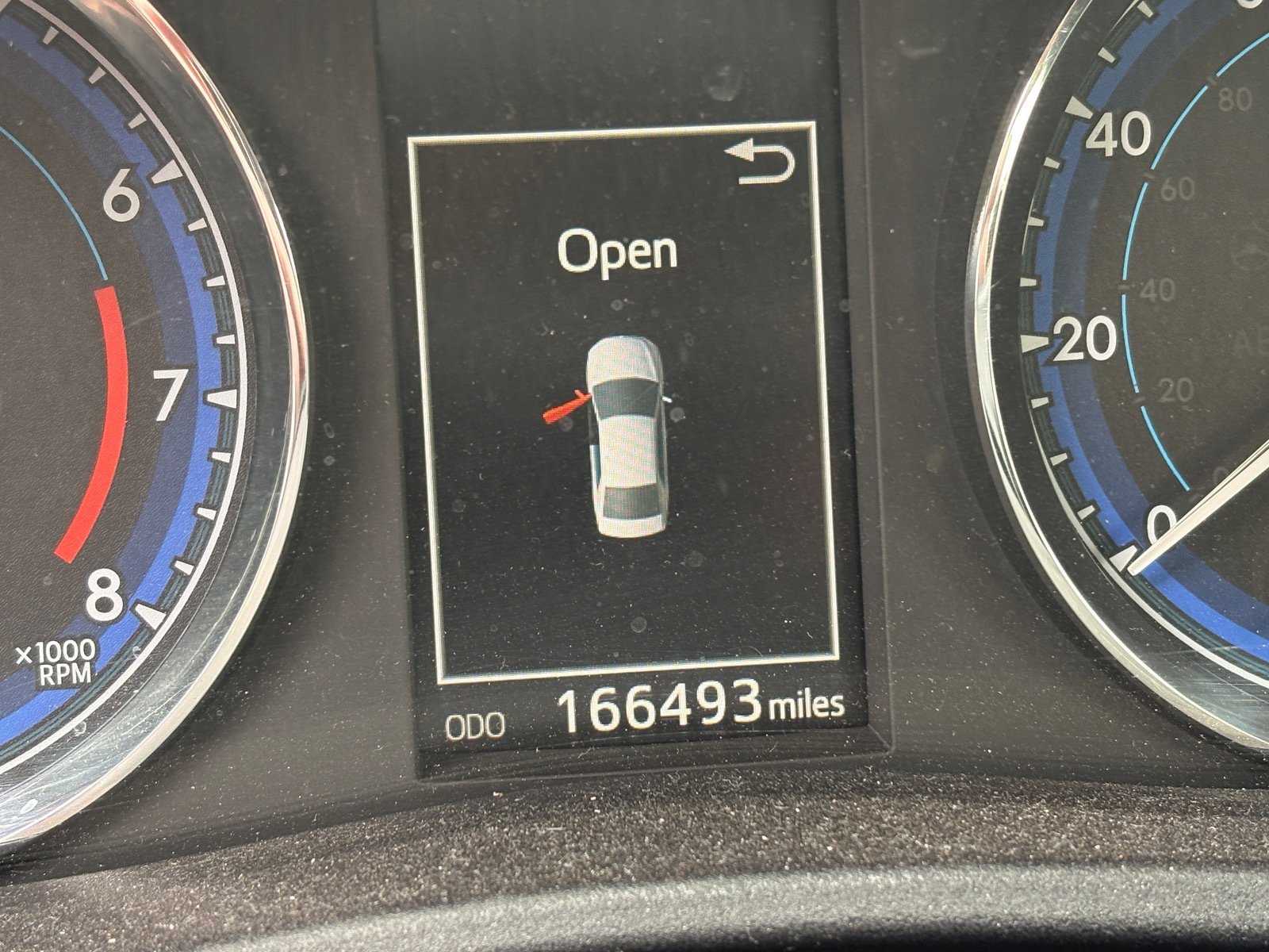 Used 2017 Toyota Corolla SE FWD image 5