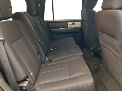 Used 2017 Ford Expedition XLT AWD/4WD image 19