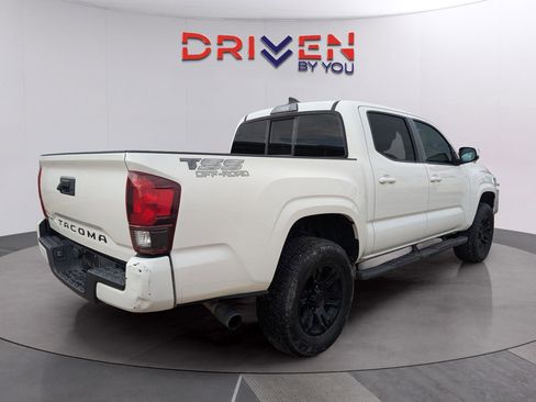 Used 2021 Toyota Tacoma SR w/ SR Convenience Package image 6