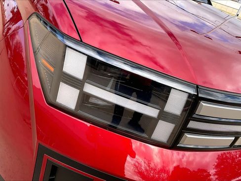 Used 2025 Hyundai Santa Fe SEL image 21