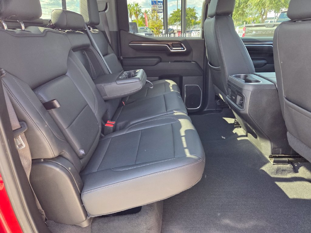 Used 2023 Chevrolet Silverado 1500 RST AWD/4WD image 16