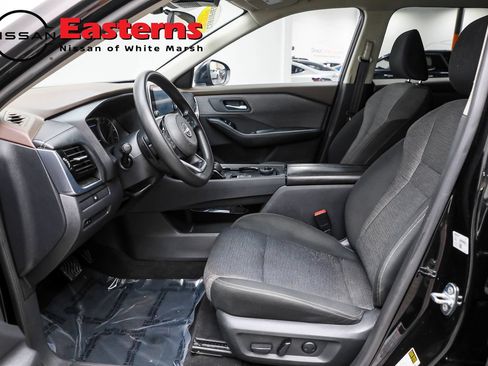 Used 2022 Nissan Rogue SV AWD/4WD image 7