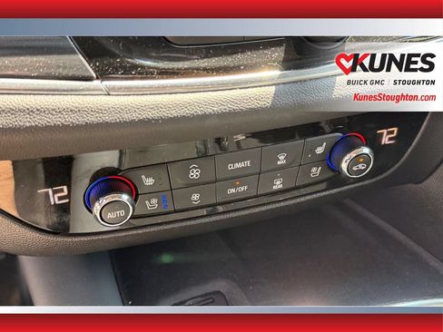 Used 2021 Buick Enclave Premium w/ Surround and Sites Package AWD/4WD image 29