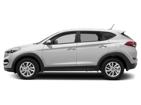 Used 2018 Hyundai Tucson SE w/ Cargo Package AWD/4WD image 3