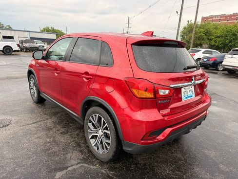 Used 2018 Mitsubishi Outlander Sport ES FWD image 4