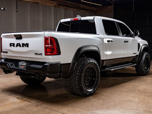 Used 2025 RAM 1500 RHO image 10