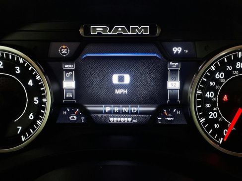 Used 2023 RAM 1500 Big Horn AWD/4WD image 19