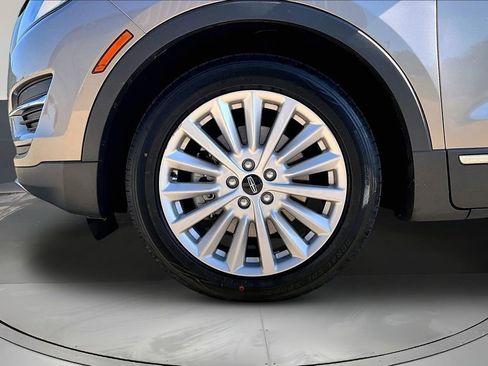 Used 2019 Lincoln MKC Premiere FWD image 28