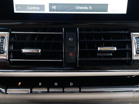 Used 2021 Lincoln Navigator L Reserve image 42