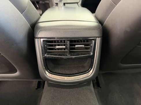 Used 2017 Cadillac CTS Luxury image 30