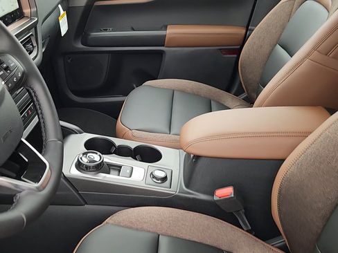 New 2026 Ford Bronco Sport Outer Banks w/ Outer Banks Tech Package+ image 31