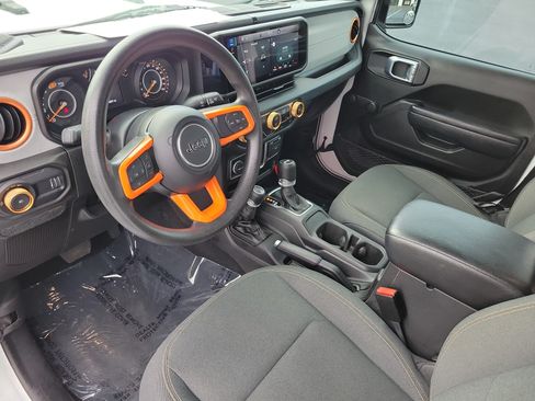 Used 2024 Jeep Wrangler Unlimited Sport AWD/4WD image 20