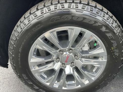 New 2026 GMC Sierra 1500 Denali w/ Technology Package image 6