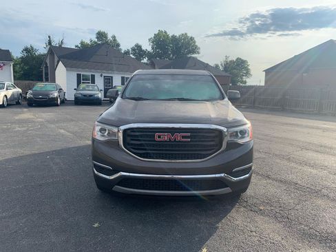Used 2019 GMC Acadia SLE FWD image 3