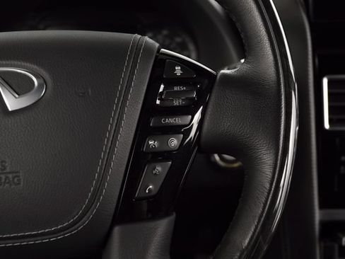 Used 2023 INFINITI QX80 Sensory AWD/4WD image 34