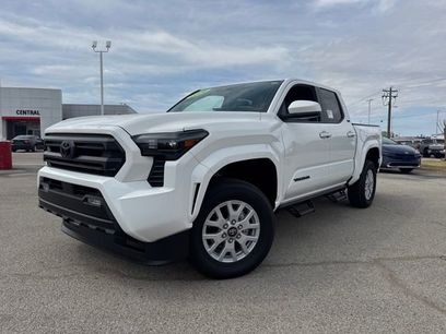 New 2026 Toyota Tacoma SR5