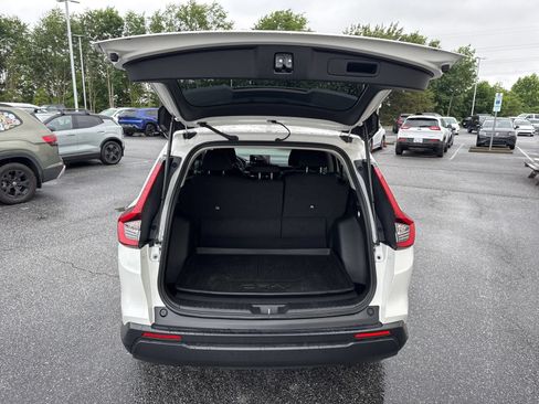 Used 2023 Honda CR-V EX image 11