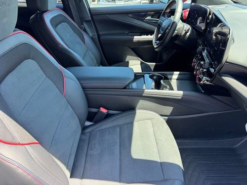 New 2026 Chevrolet Blazer EV RS AWD/4WD image 8
