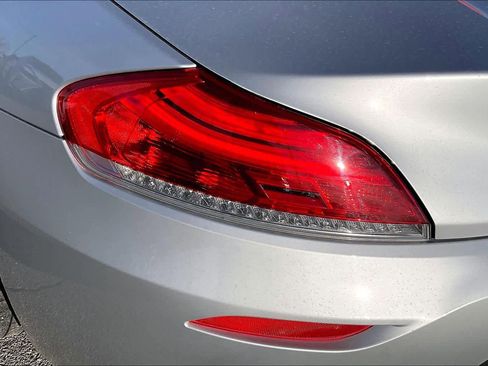 Used 2014 BMW Z4 sDrive35i image 22