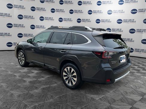 Used 2024 Subaru Outback Touring AWD/4WD image 3