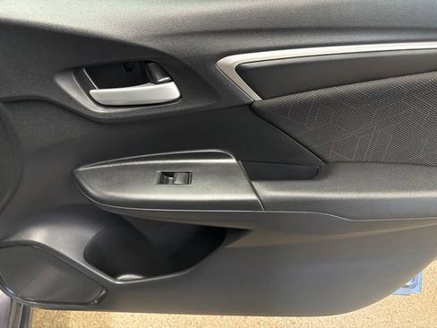Used 2017 Honda Fit EX image 26