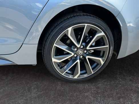 Used 2022 Toyota Corolla SE w/ Carpet Mat Package (TMS) FWD image 9