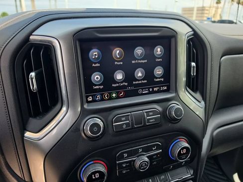 Used 2021 Chevrolet Silverado 1500 LT w/ Convenience Package II AWD/4WD image 24