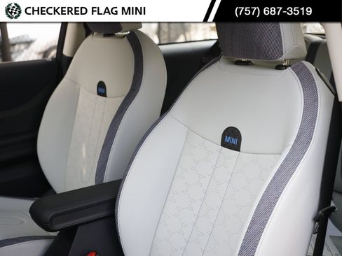 Used 2025 MINI Cooper S image 19