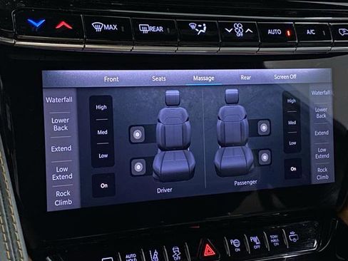 Used 2022 Jeep Grand Wagoneer Series III image 54