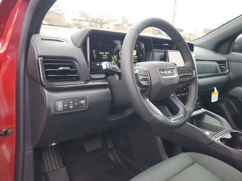 New 2026 GMC Terrain AT4 w/ LPO, Black Badging Package AWD/4WD image 24